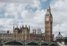 UK Will Cut Quarantine Period To 5 Days For Foreign Tourists united kingdom