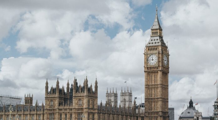 UK Will Cut Quarantine Period To 5 Days For Foreign Tourists united kingdom