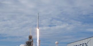 Indonesia Proposes to be a SpaceX Rocket Launch Location spaceX rocket launch