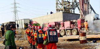 In Almost 2 Weeks, The Rescue of 21 Chinese Miners is Still Being Carried Out chinese miners rescue