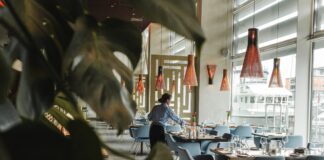 Jakarta PSBB is Extended: Mall-Dine In Opening Hours are Until 8 PM dine in