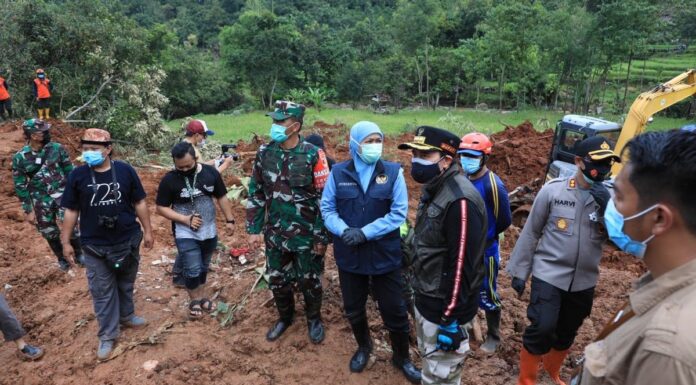 12 Victims of Nganjuk Landslide Have Been Found, 10 Killed nganjuk landslide