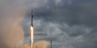 SpaceX ready to launch civilian astronaut to space