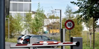 PPKM is Relaxed, Blocking in Jakarta Still be Applied PPKM is Relaxed, Blocking in Jakarta Still Applied