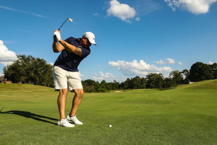 Get Health Benefits by Playing Golf Routinely