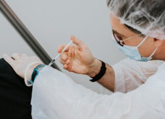 Expats Include in 100 Percent Vaccinations Target expat vaccination
