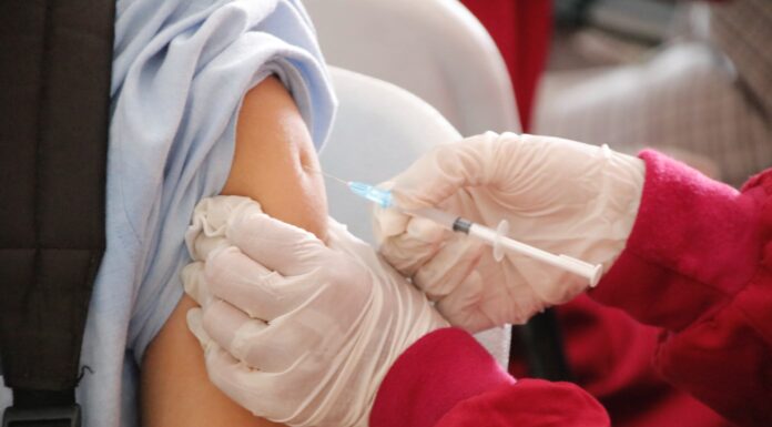 The President of Indonesia Decides That the Booster Vaccine is Free