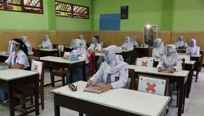 90 Schools in Jakarta Temporarily Closed Due to 135 Students and Teachers Exposed to Covid-19