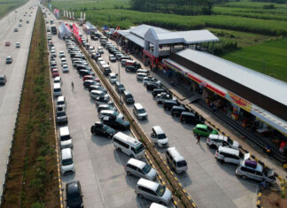 Transit Hotels in Toll Rest Areas, Could It Be a New Business Prospect?