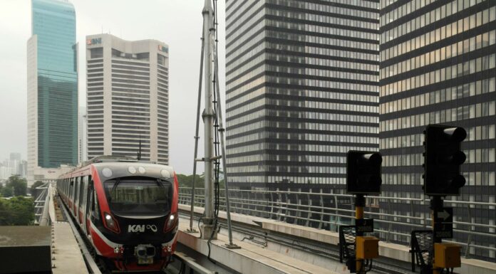 Celebrate Jakarta’s 498th Anniversary with MRT, LRT, and TransJakarta for Only Rp 1! Celebrate Jakarta’s 498th Birthday with MRT, LRT, and TransJakarta for Only Rp 1!