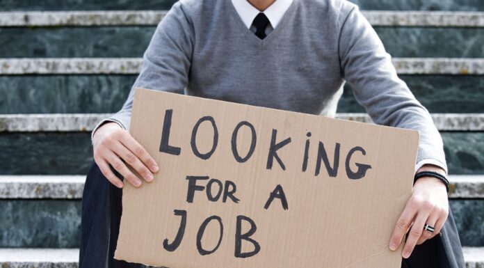 Indonesia’s Unemployment Rate Drops to 7.99 Million in February 2023