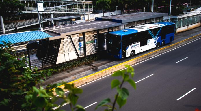 TransJakarta Introduces New Route, Making It Easier to Reach Soekarno-Hatta Airport