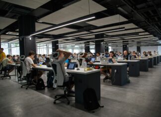 Indonesia Seeks to Attract Investments from Ultra-Wealthy Individuals through Family Offices Indonesia Seeks to Attract Investments from Ultra-Wealthy Individuals through Family Offices
