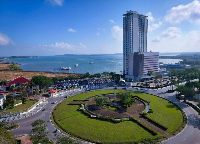 Manufacturing and Investment Push Batam Growth