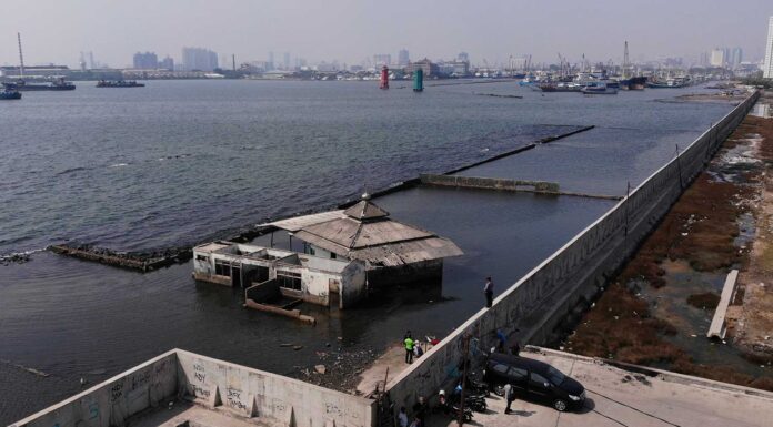 Jakarta Sinking, Giant Sea Wall Construction to Be Completed Next Year Jakarta Sinking, Giant Sea Wall Construction to Be Completed Next Year