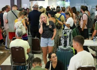 Bali Grants Emergency Stay Permits to Foreign Tourists Stranded by Middle East Conflict 35 International Flights in Bali Canceled Due to Middle East War