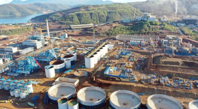 Indonesia Aims to Become Third-Largest Lithium Battery Producer by 2027-2028 electric vehicle battery factory in North Maluku
