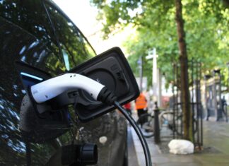 Indonesia Targets 200.000 Electric Vehicles in New Subsidy Program Indonesia Targets 200.000 Electric Vehicles in New Subsidy Program