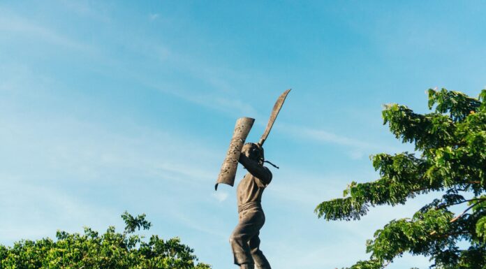 Vanishing Languages of Maluku: Local Dialects Facing Extinction