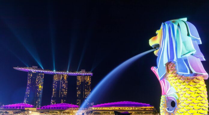 Shopping in Singapore Can Use Rupiah