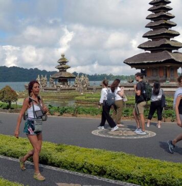 Only 40% of Foreign Tourists Have Paid Bali Tourism Levy Since February 2024 Foreign Tourists visiting Bali