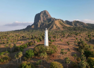 Nuca Molas Gains Attention for Its Jurassic Park-Like Landscape Nuca Molas Gains Attention for Its Jurassic Park-Like Landscape