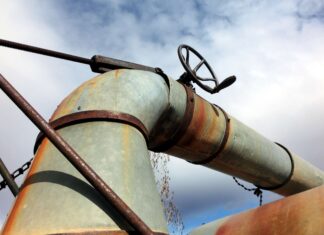 Jakarta Battles Massive Water Leaks as 100-Year-Old Dutch Pipes Decay Jakarta Battles Massive Water Leaks as 100-Year-Old Dutch Pipes Decay