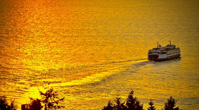 Inter-Provincial Ferry Transportation Fares Across Indonesia Increase by 5% Inter-Provincial Ferry Transportation Fares Across Indonesia Increase by 5%