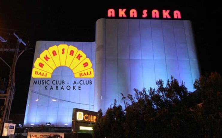 After a long seven-year silence, Akasaka Bali, Denpasar's largest nightclub, is poised to reopen its doors, creating a buzz among Bali's nightlife enthusiasts. The club, which had been shut down by the Bali Police in 2017, will welcome back patrons on the symbolic date of July 7, 2024.