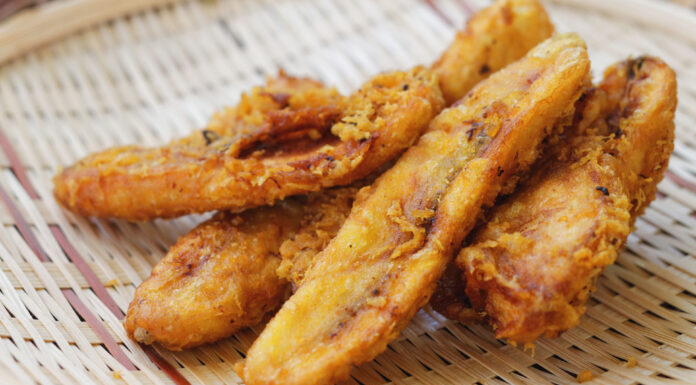 Pisang Goreng Is Selected to Be the Best Deep-Fried Dessert in the World