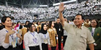 Minister of Defense Encourages Students to Shape Indonesia’s Radiant Future with Diligence and Discipline
