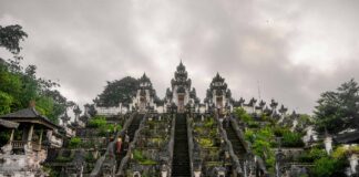 Pura Lempuyang Closed to Tourists for Five Days Due to Pujawali Ceremony Pura Lempuyang Closed to Tourists for Five Days Due to Pujawali Ceremony
