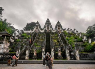 Governor Koster Reminds Investors: Building Bali or Building in Bali? Pura Lempuyang Closed to Tourists for Five Days Due to Pujawali Ceremony