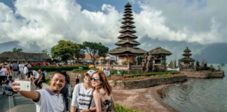 Indonesia Seeks Closer Tourism Cooperation to Attract More South Korean Travelers South Korean Travelers