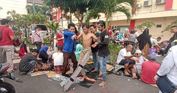 Aftershocks Still Hit Cianjur
