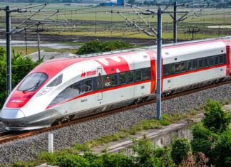 Whoosh High-Speed Train Sees 500% Surge in Passengers Whoosh High-Speed Train Sees 500% Surge in Passengers